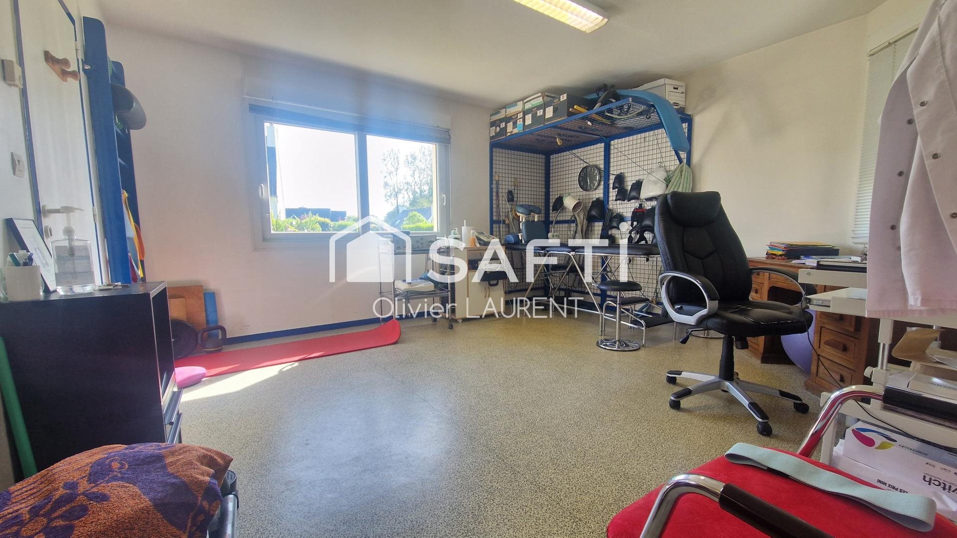Maison à vendre, 75m², Trélévern
