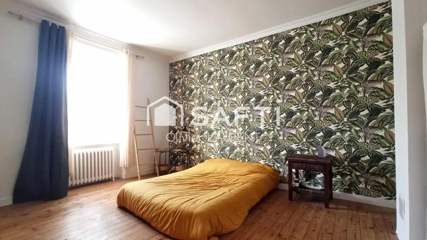 Maison à vendre, 176m², Trélévern