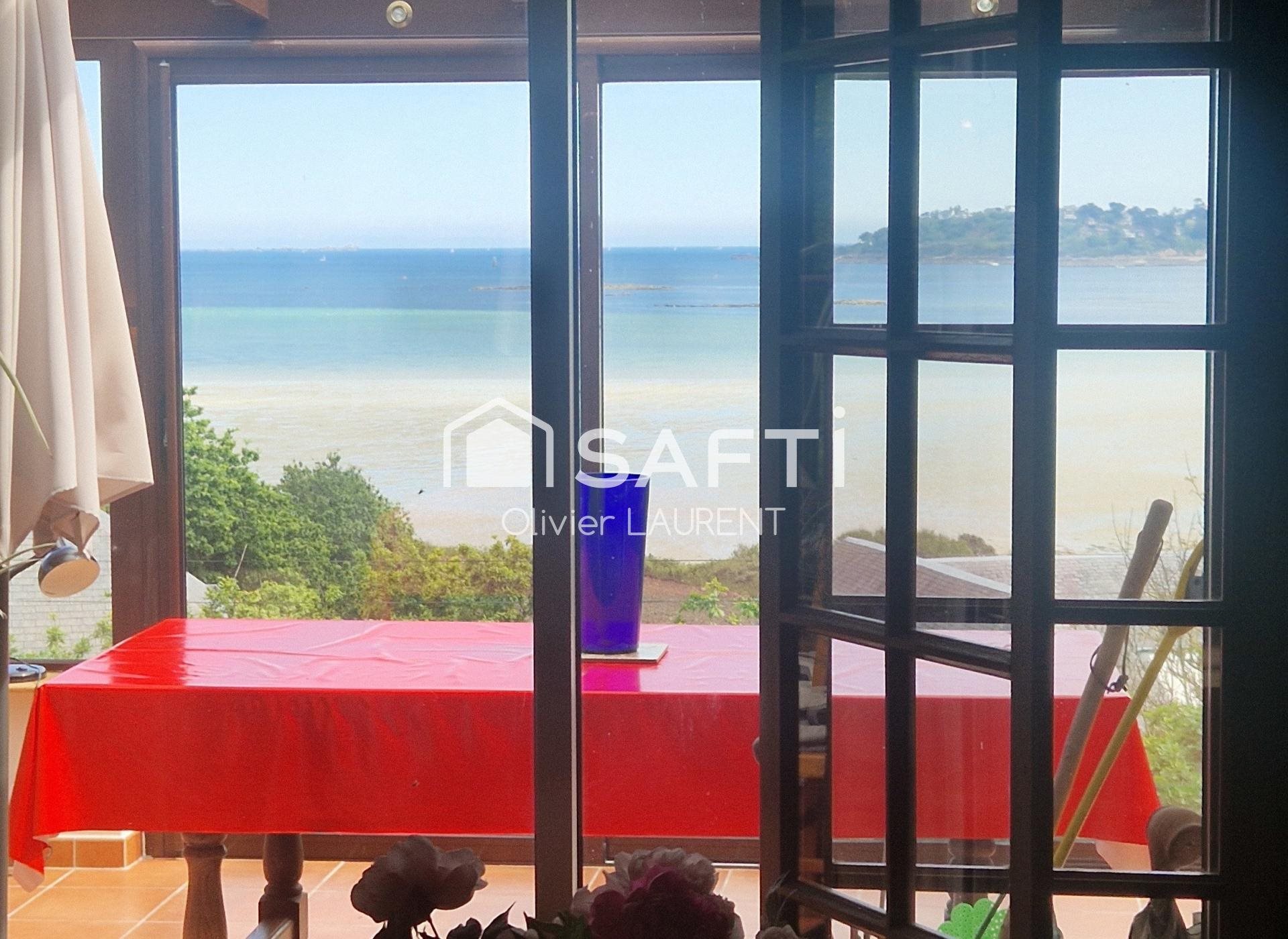 Maison à vendre, 109m², Trélévern