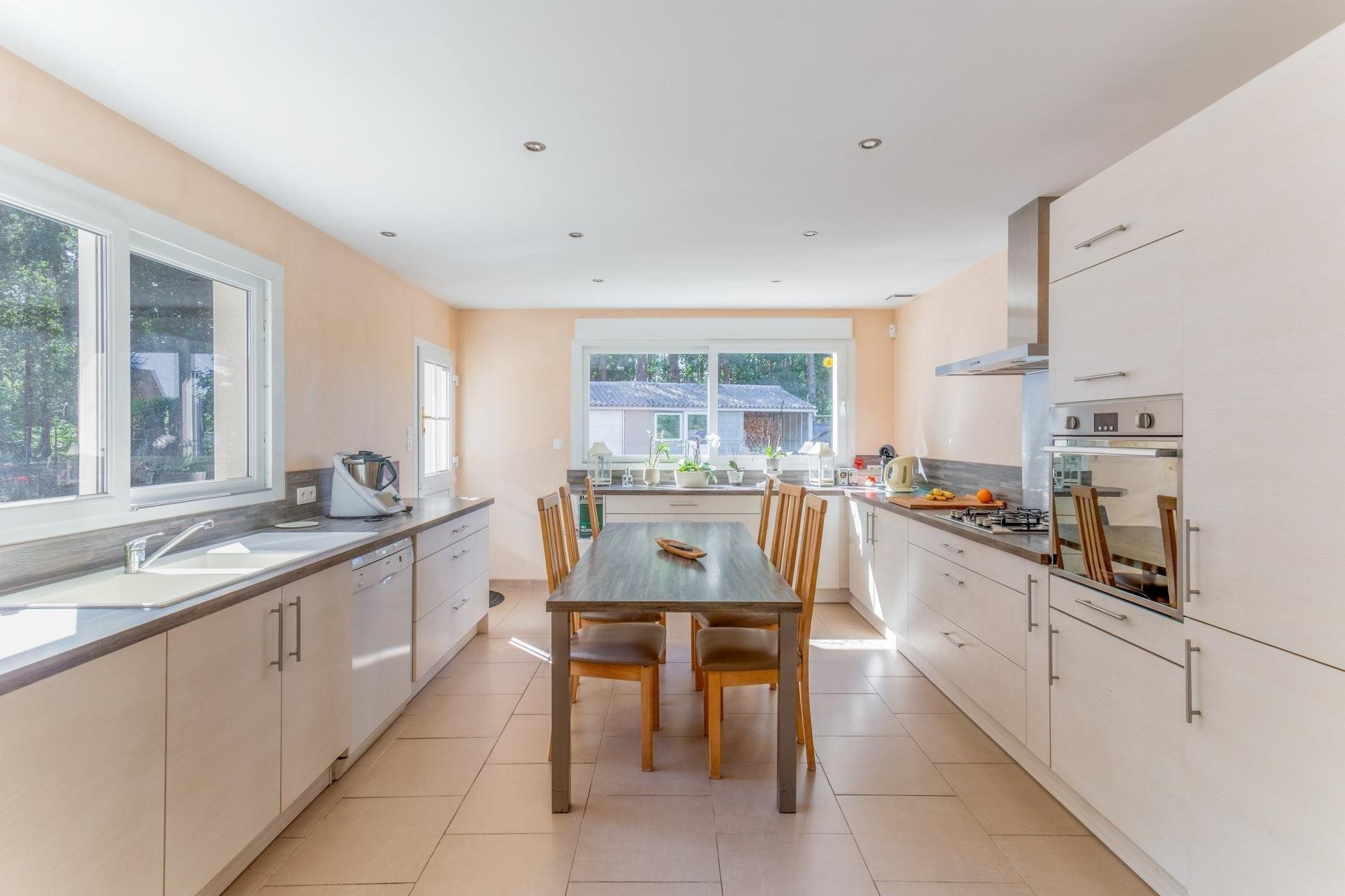 Maison à vendre, 170m², Roézé-sur-Sarthe
