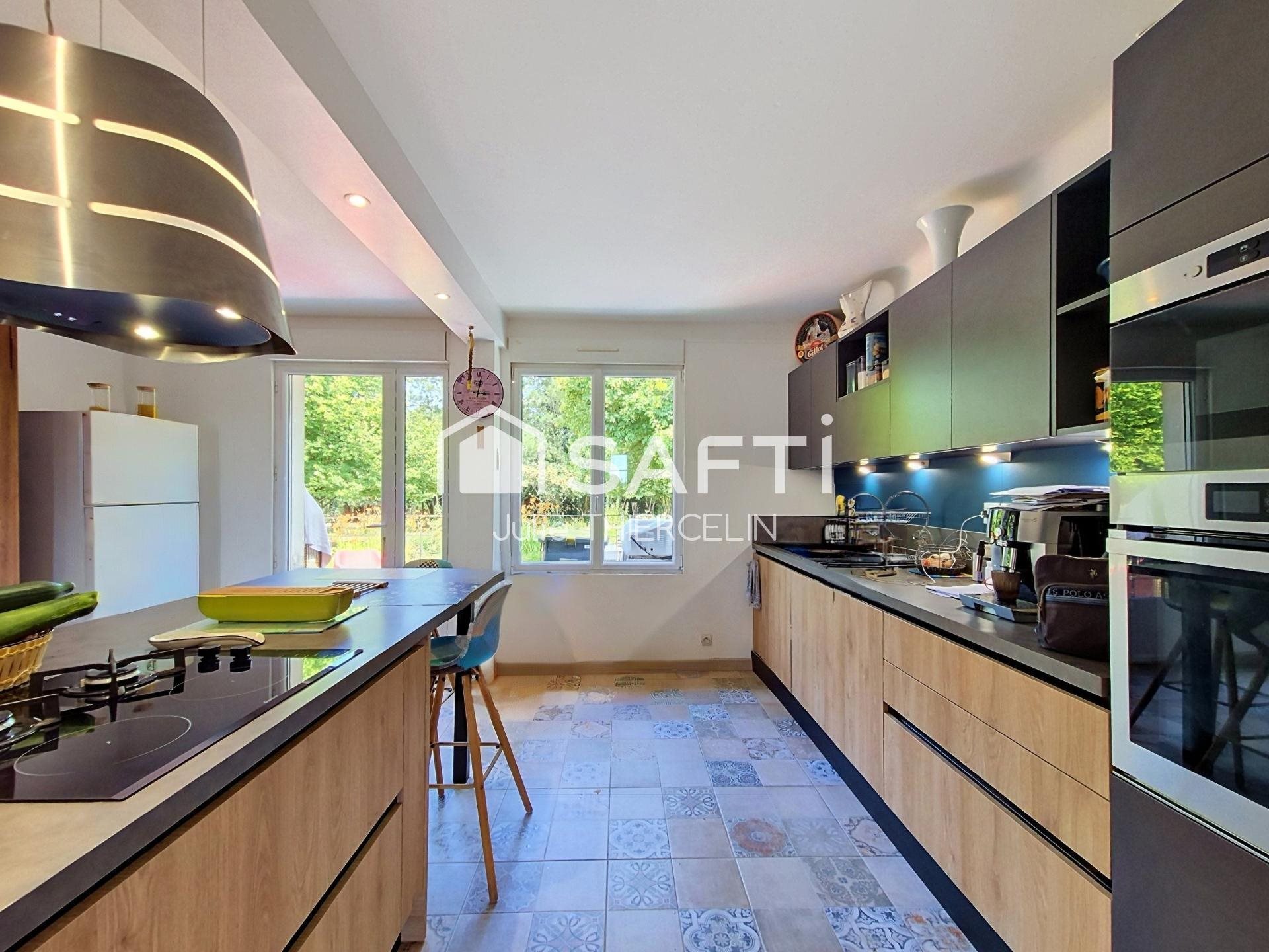 Maison à vendre, 120m², Quiers-sur-Bézonde