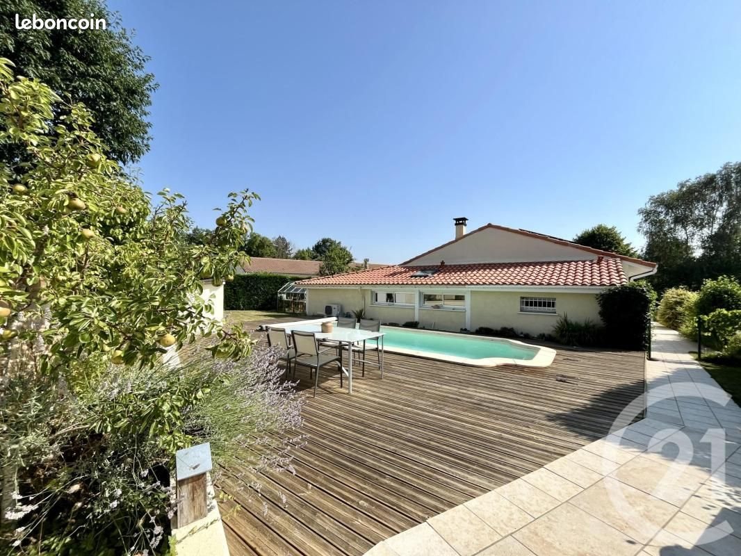 Maison à vendre, 145m², Tresses