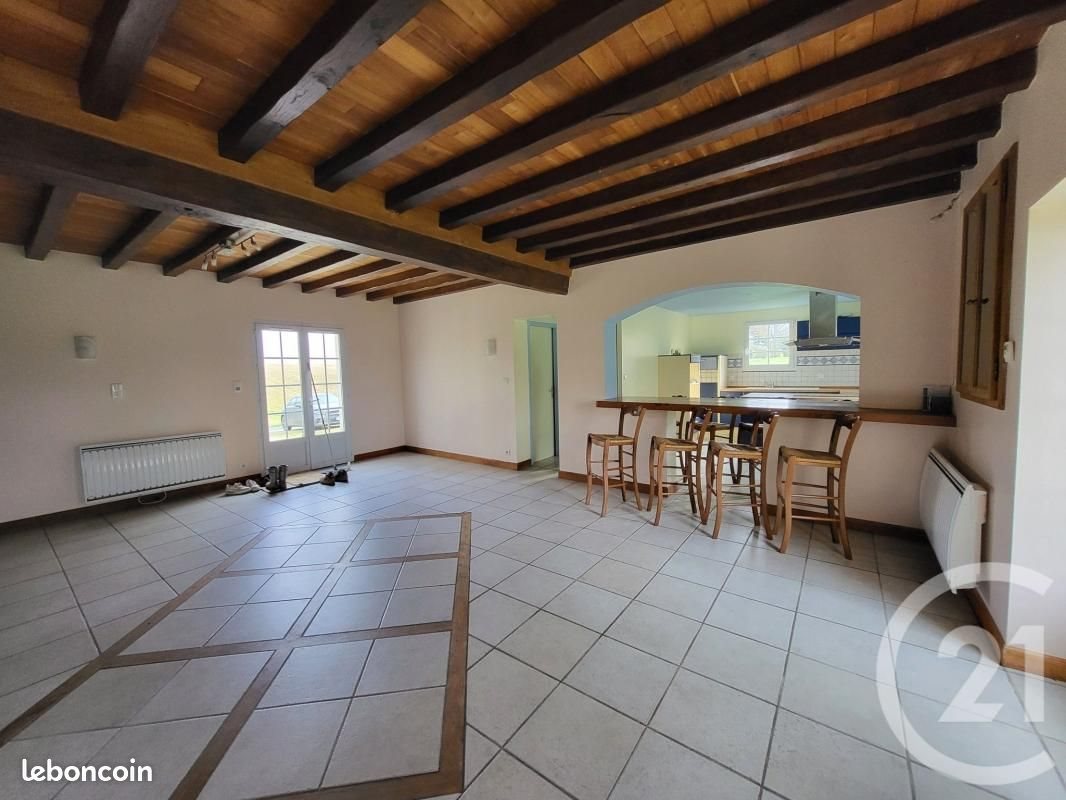 Maison à vendre, 144m², Saint-Césaire