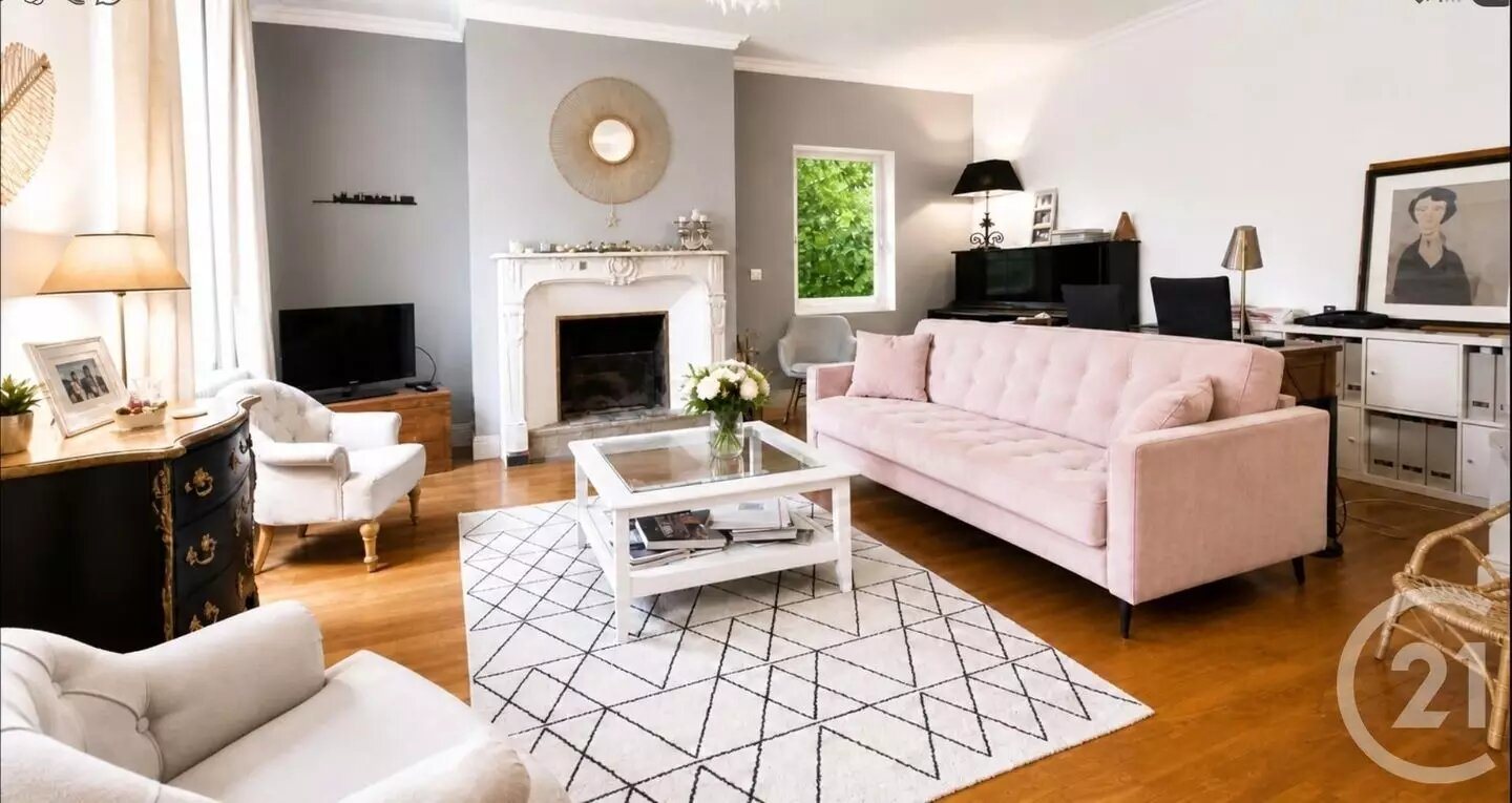 Maison à vendre, 265m², Salleboeuf
