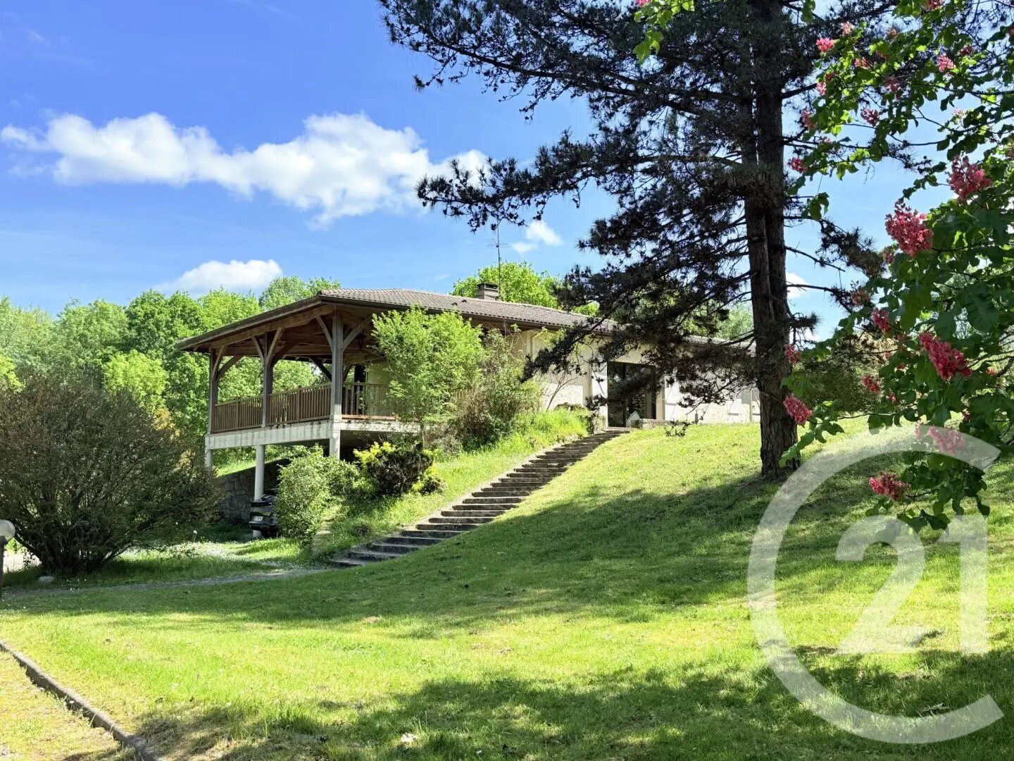 Maison à vendre, 275m², La Sauve