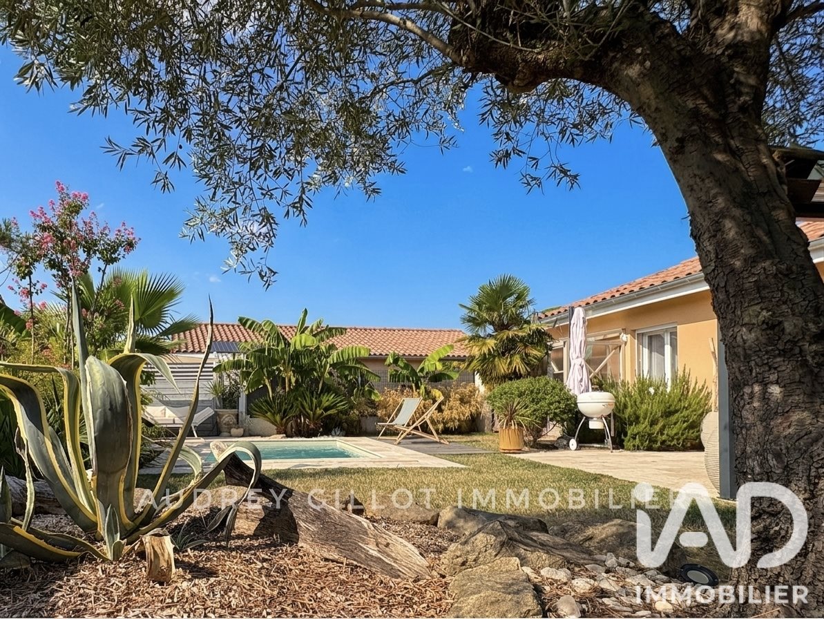 Maison à vendre, 95m², Saint-Maurice-l'Exil