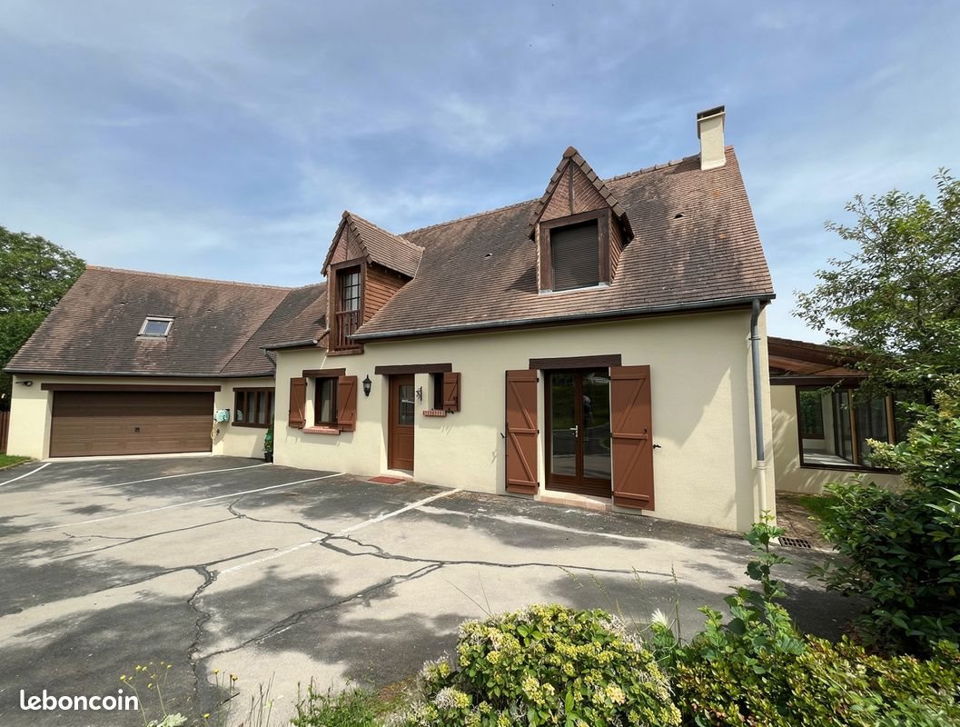 Maison à vendre, 176m², Rouessé-Vassé