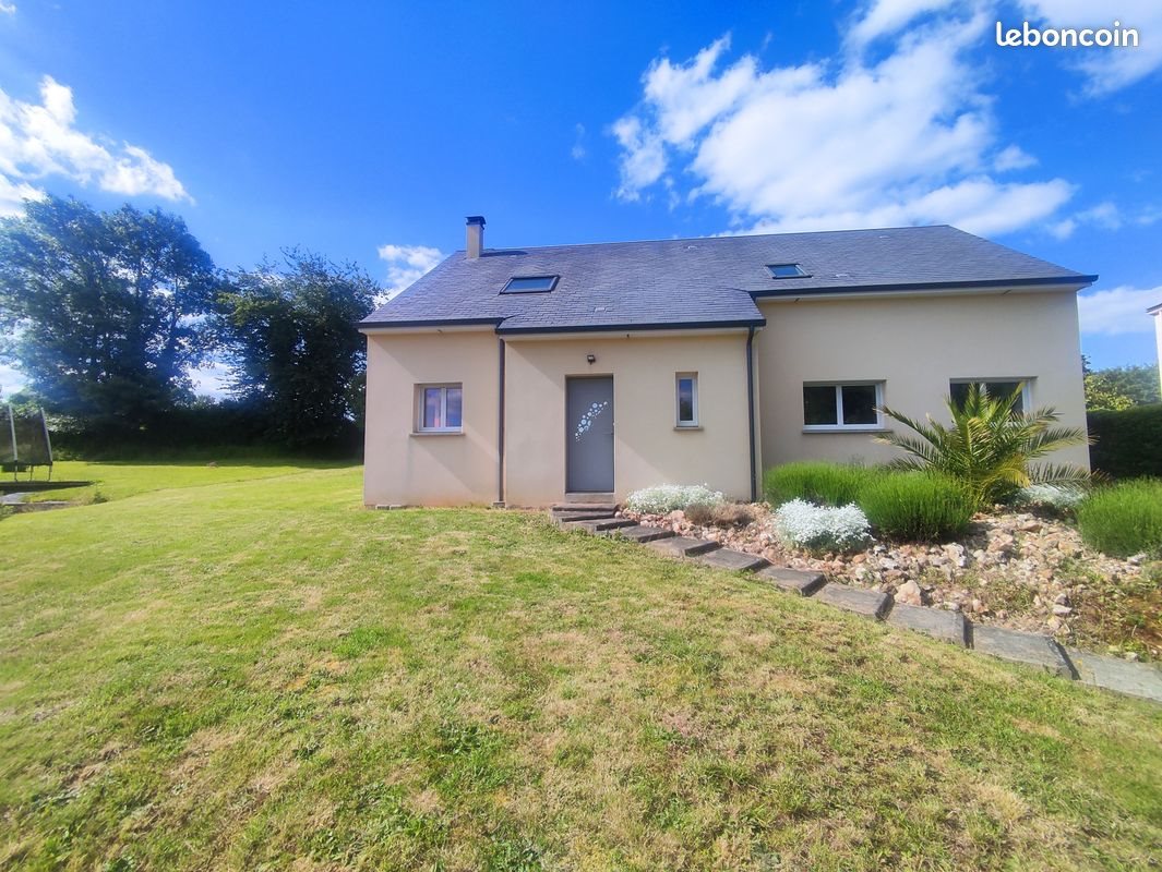 Maison à vendre, 142m², Brûlon