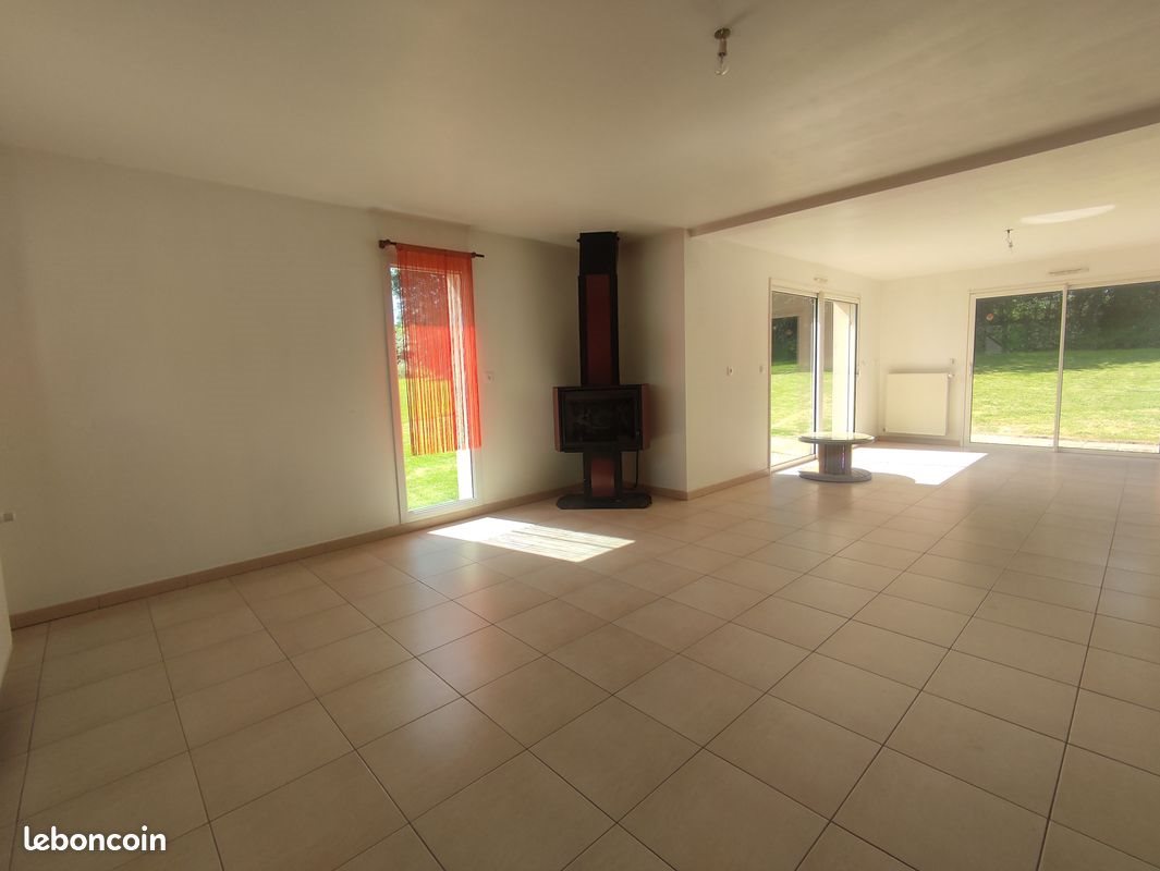 Maison à vendre, 142m², Brûlon