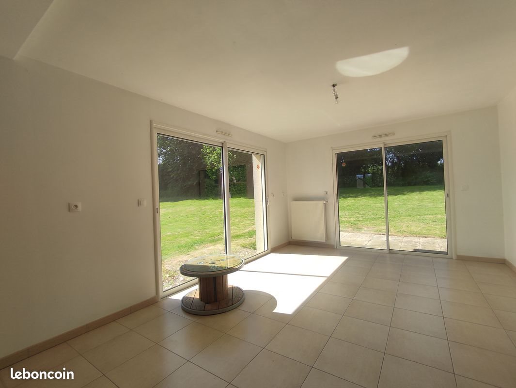 Maison à vendre, 142m², Brûlon