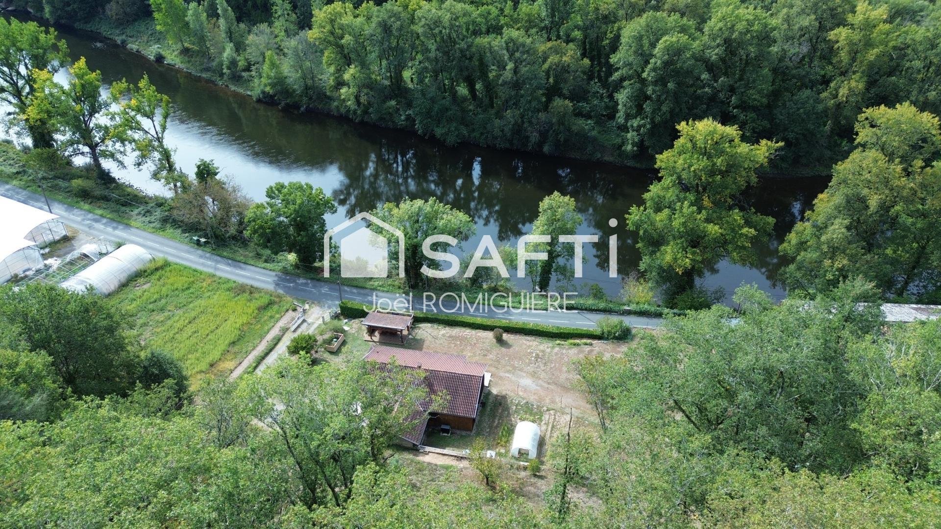Maison à vendre, 115m², Saint-Parthem