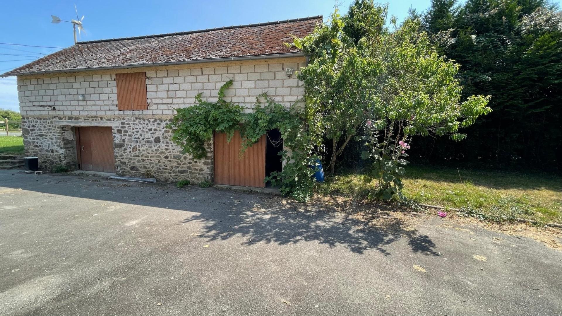 Maison à vendre, 111m², Saint-Georges-Buttavent