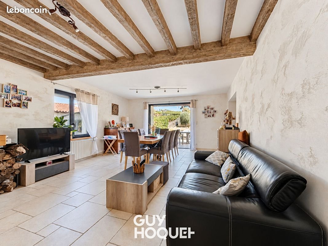 Maison à vendre, 161m², Fleurie