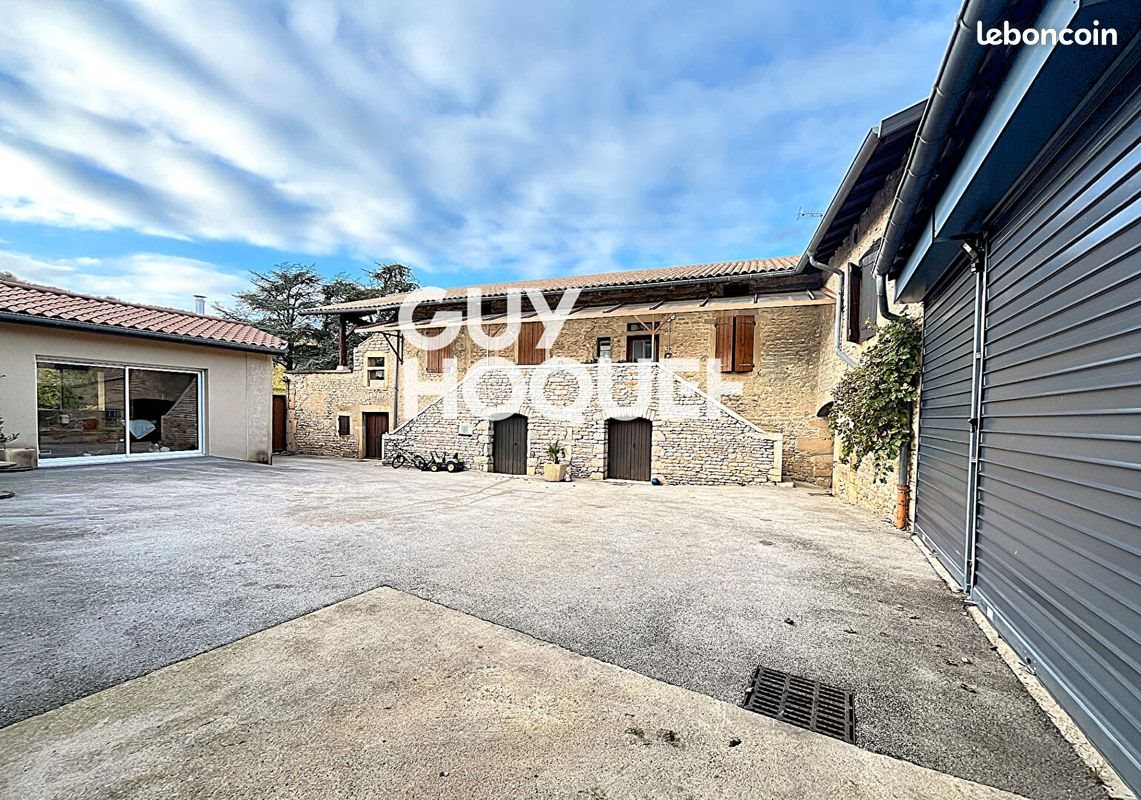 Maison à vendre, 241m², Charnay-lès-Mâcon