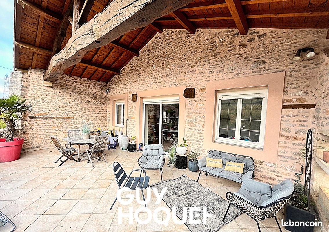 Maison à vendre, 241m², Charnay-lès-Mâcon
