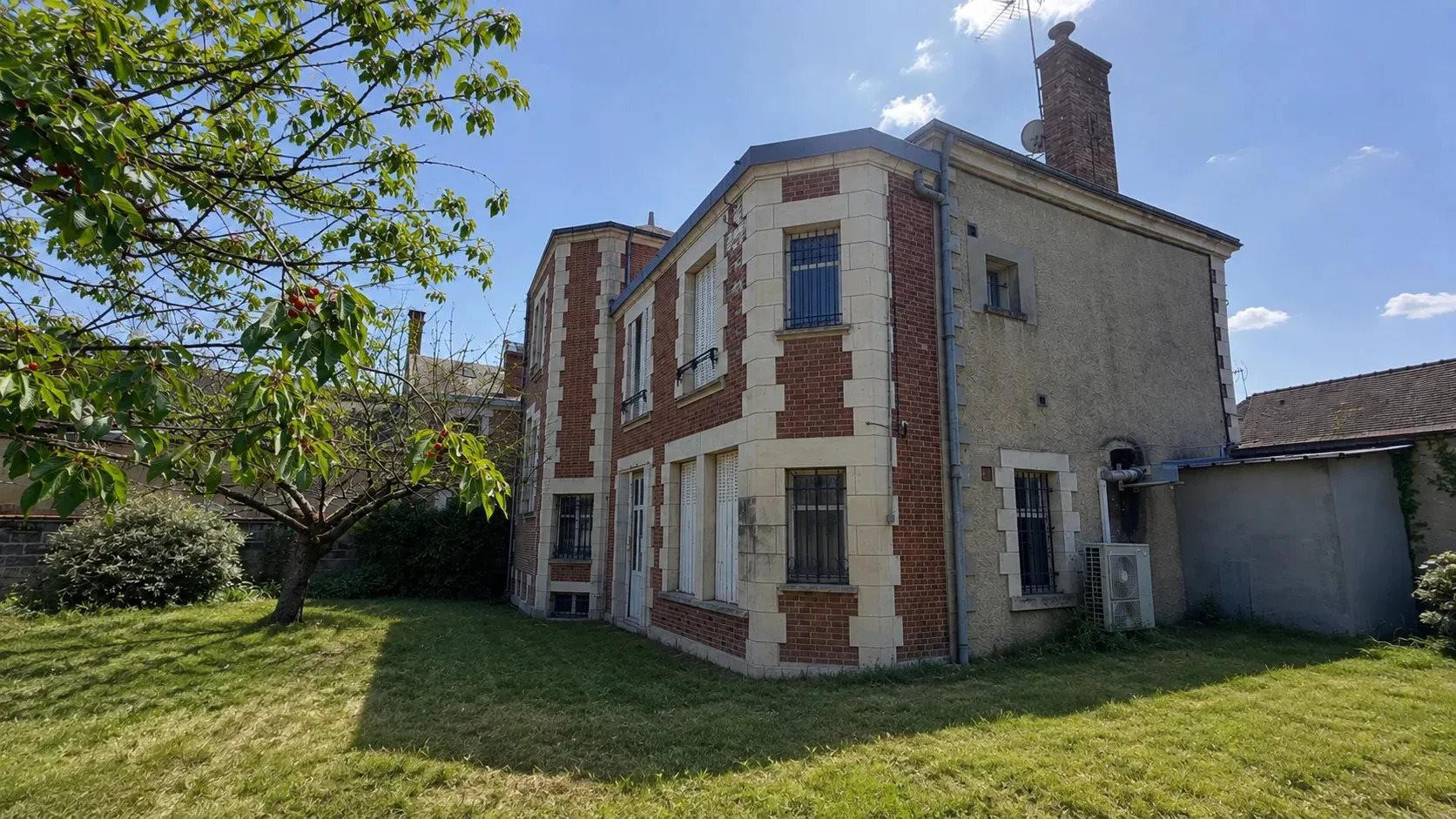 Maison à vendre, 238m², Argent-sur-Sauldre