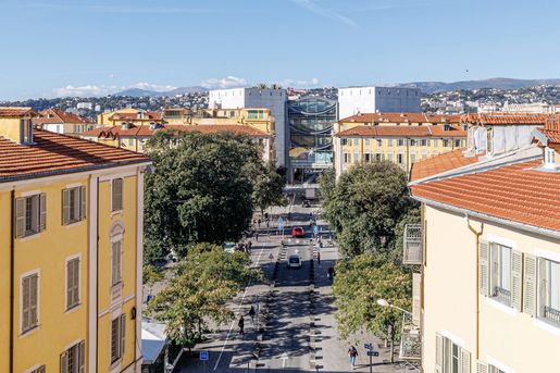 Appartement 3 pièces 44 m² · à Nice · 44 m² · 395 000 €