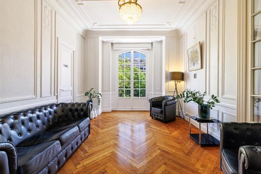 Appartement 3 pièces 106 m² · à Nice · 106 m² · 990 000 €