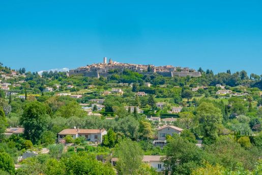 Maison 7 pièces 186 m² · à La Colle-sur-Loup · 186 m² · 1 250 000 €