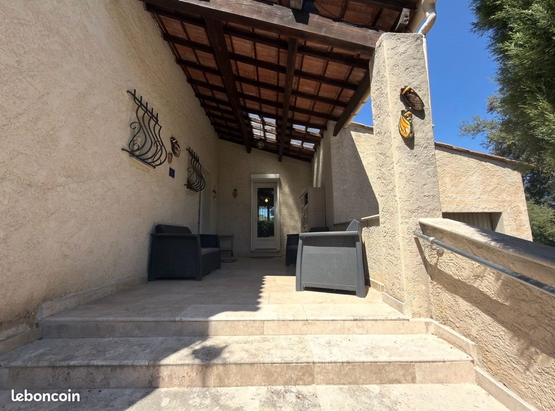 Maison à vendre, 94m², Saint-Maximin-la-Sainte-Baume