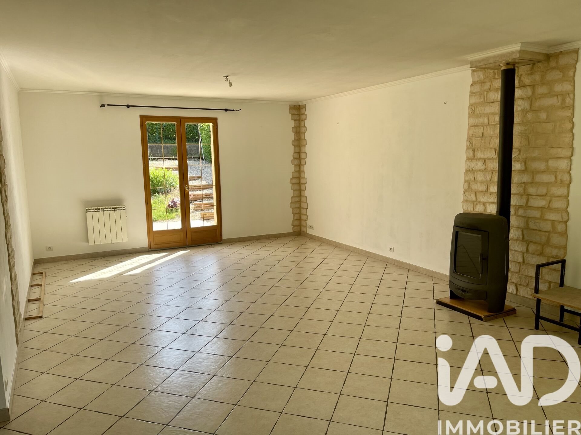 Maison à vendre, 123m², Courtois-sur-Yonne