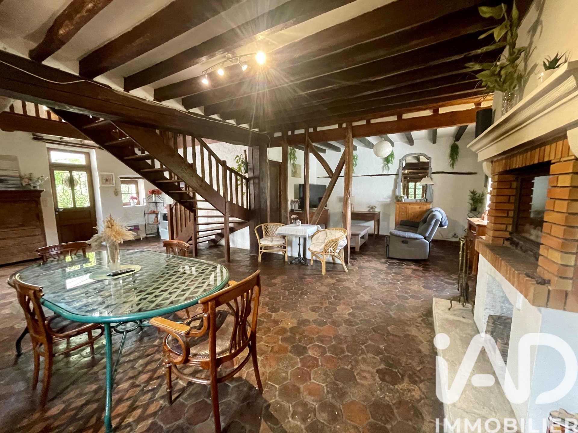Maison à vendre, 219m², Villeneuve-sur-Yonne