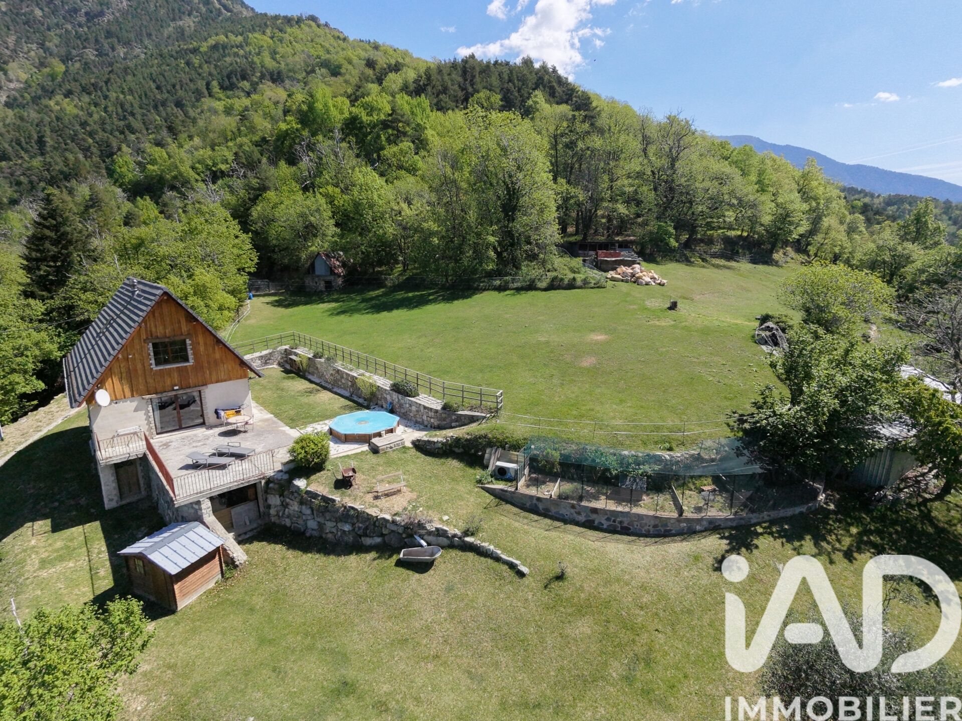 Maison à vendre, 115m², Saint-Martin-Vésubie
