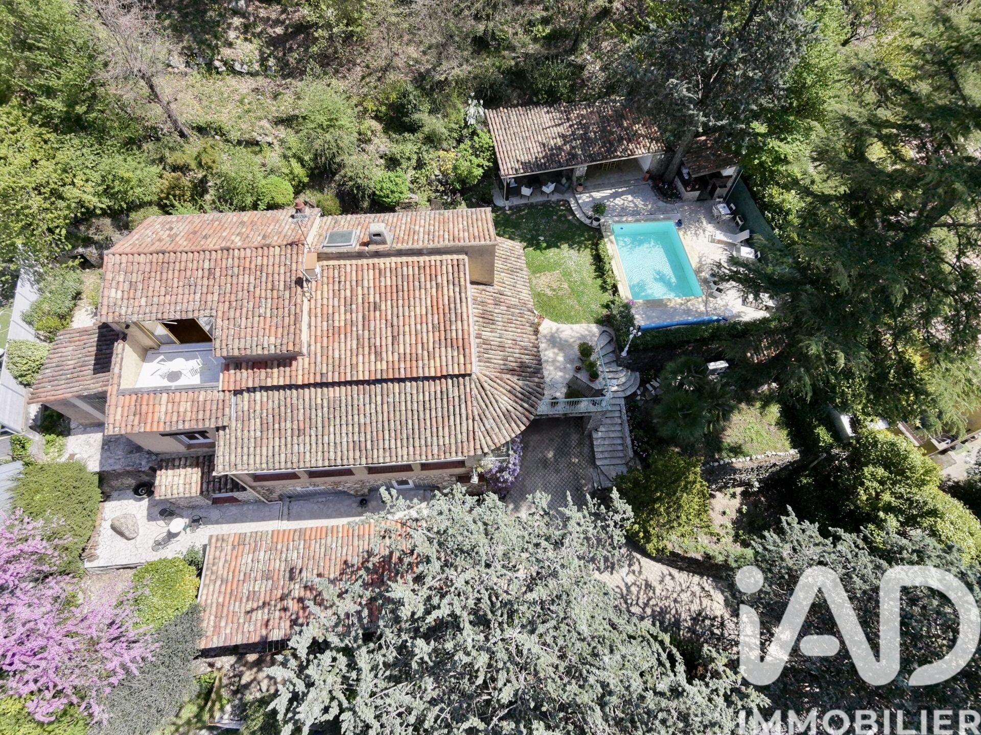 Maison à vendre, 230m², Tourrette-Levens