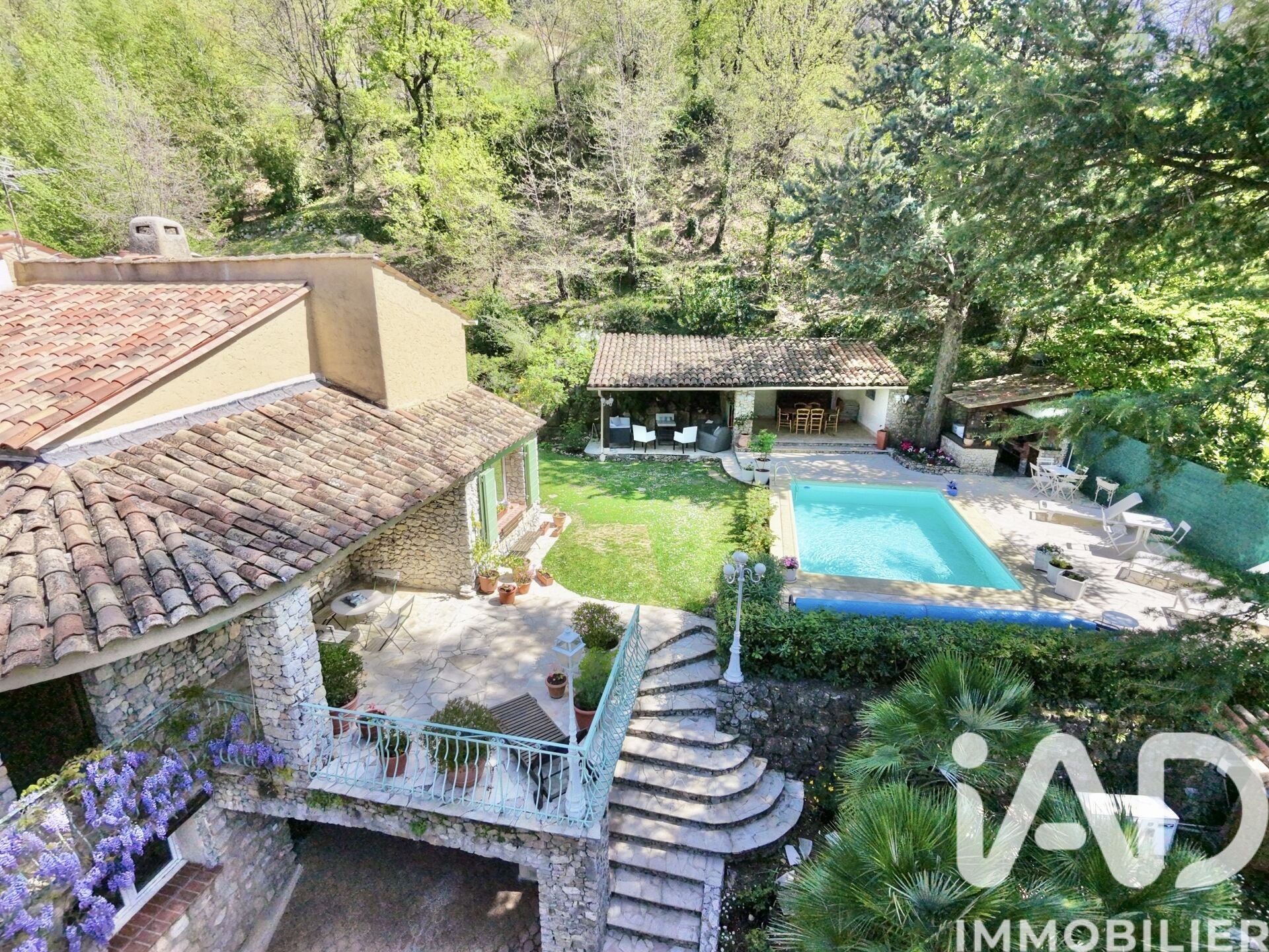 Maison à vendre, 230m², Tourrette-Levens