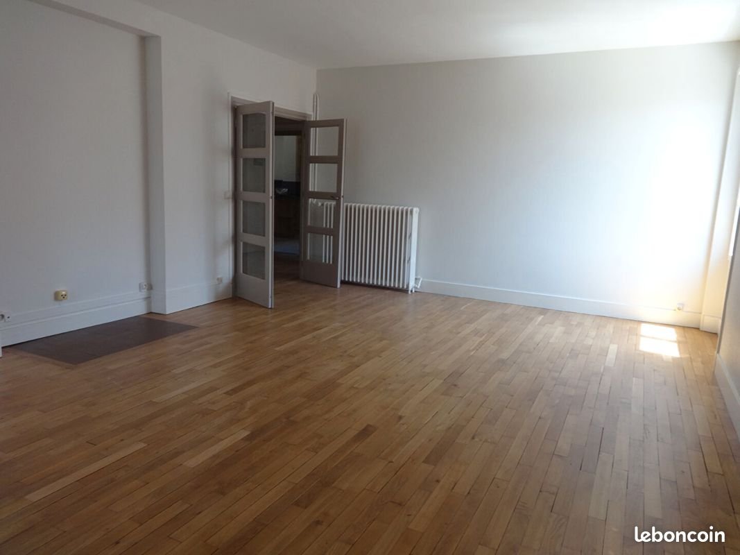 Appartement à louer, 105m², Vire