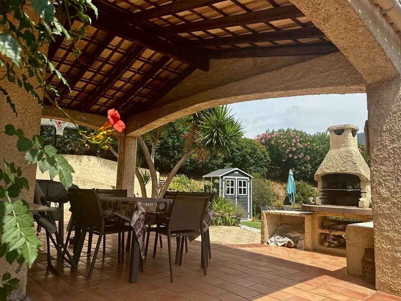 Maison à vendre, 82m², Carros