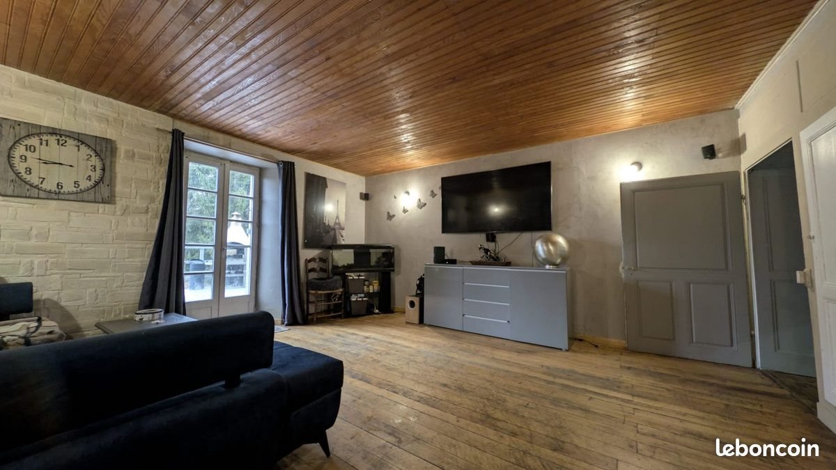 Maison à vendre, 239m², Rochejean