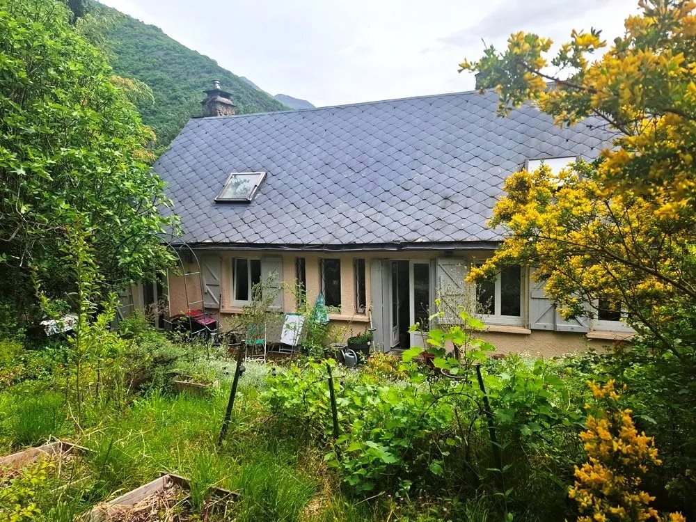 Maison à vendre, 230m², Saint-Béat