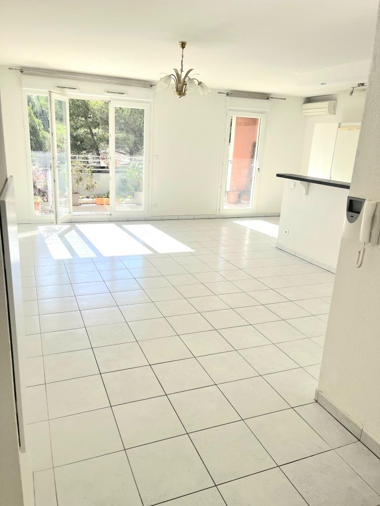 Appartement à vendre, 69m², Septèmes-les-Vallons