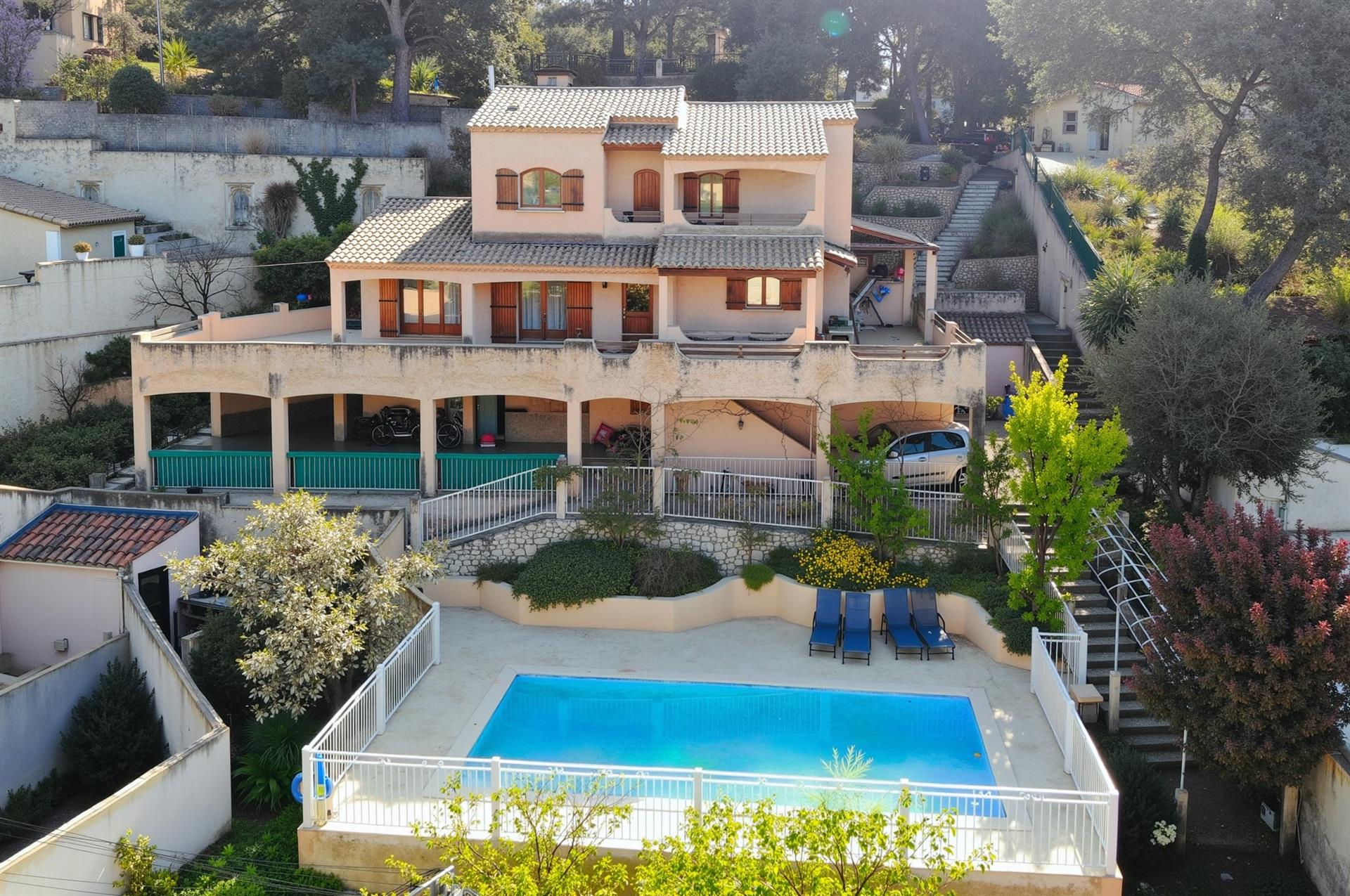 Maison à vendre, 190m², Marseille 15ème