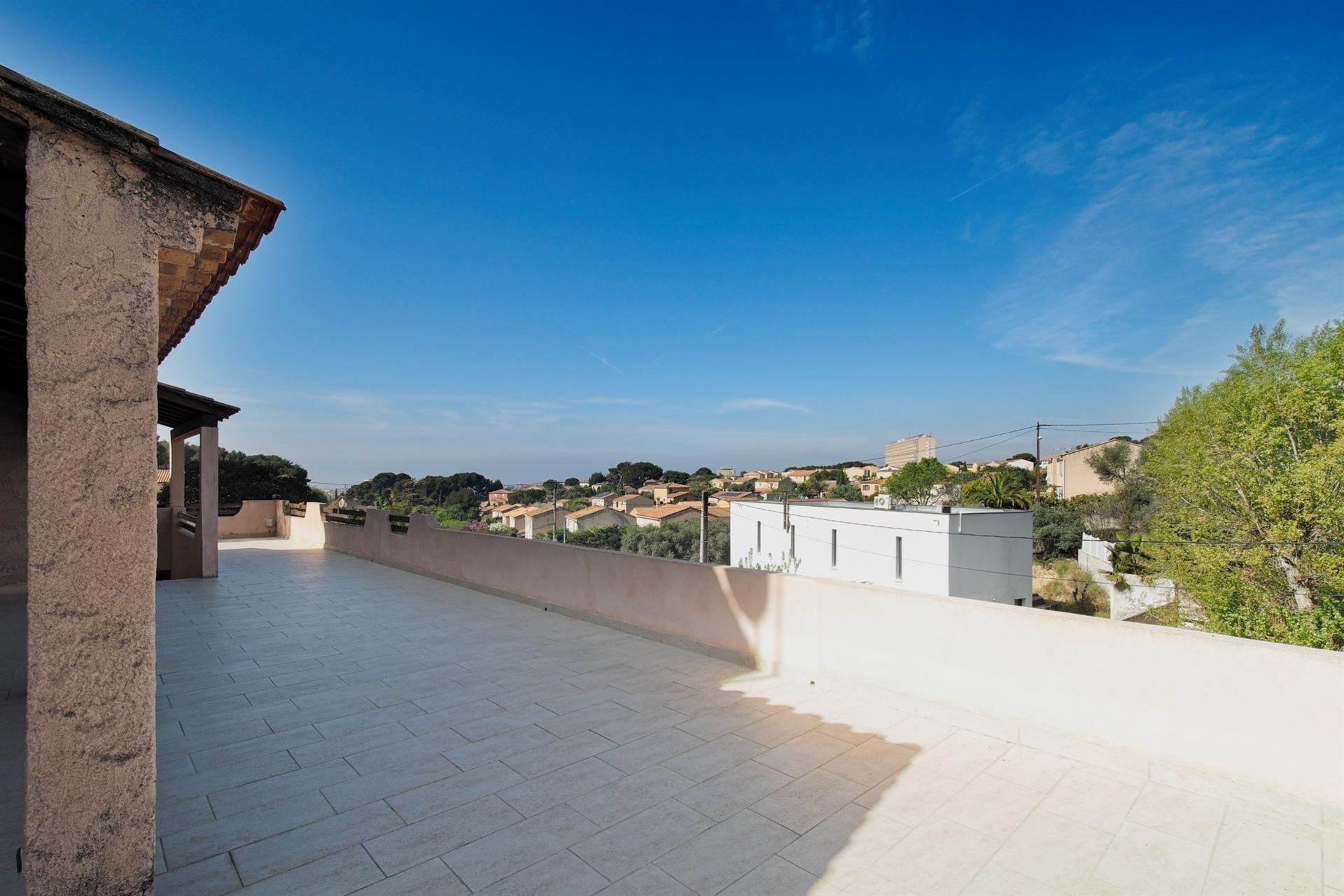 Maison à vendre, 190m², Marseille 15ème