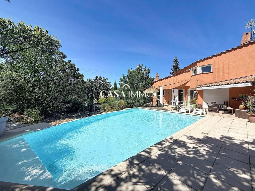 Maison à vendre, 135m², Pierrefeu-du-Var
