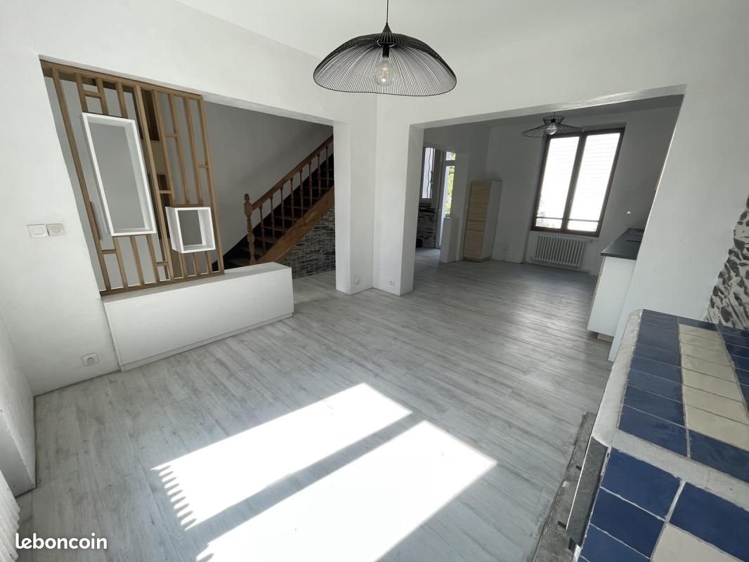 Maison à louer, 91m², Angers