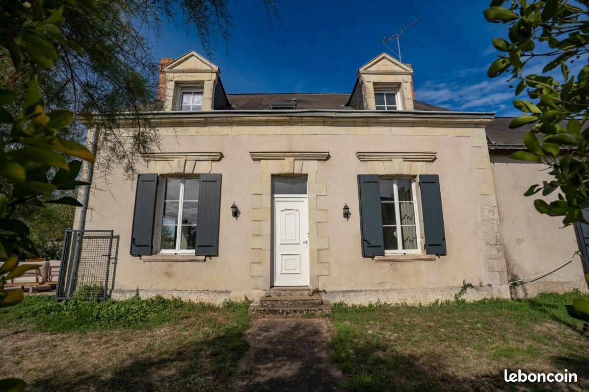 Maison à vendre, 170m², Soulaire-et-Bourg