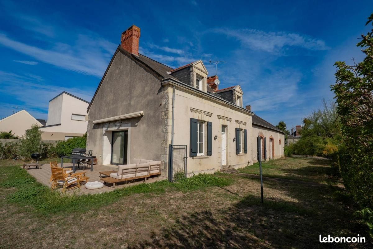 Maison à vendre, 170m², Soulaire-et-Bourg