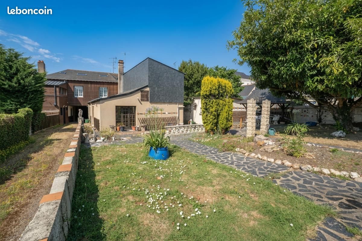 Maison à vendre, 207m², Avrillé