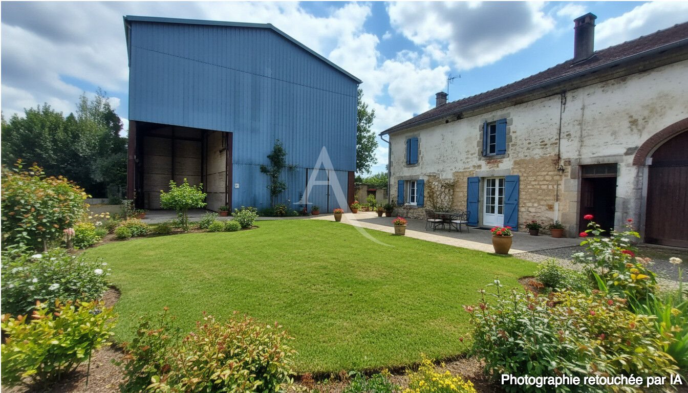 Maison à vendre, 572m², Uzemain