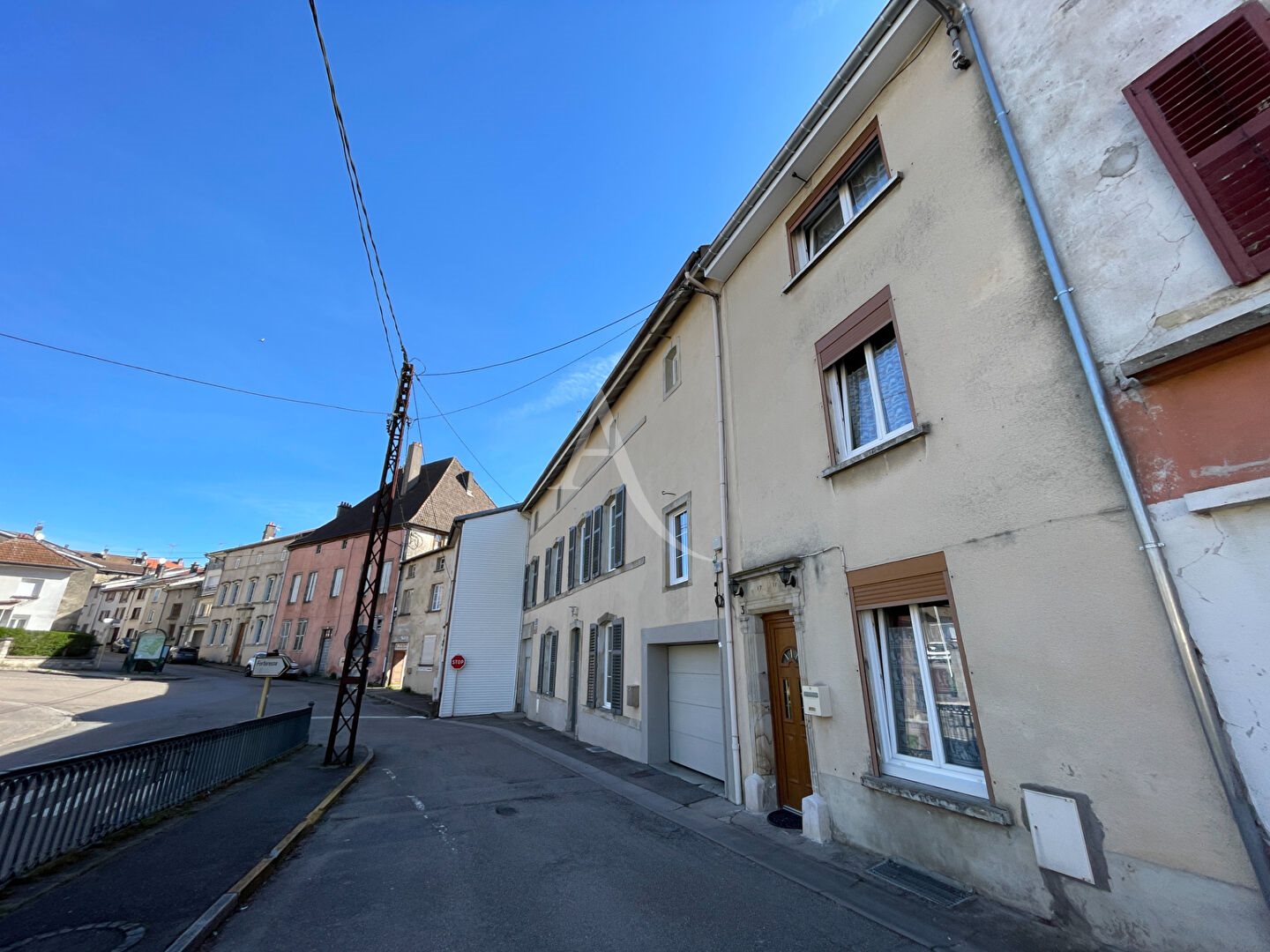 Maison à vendre, 125m², Châtel-sur-Moselle