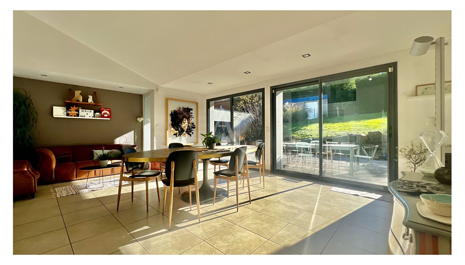 Maison à louer, 280m², Chantraine