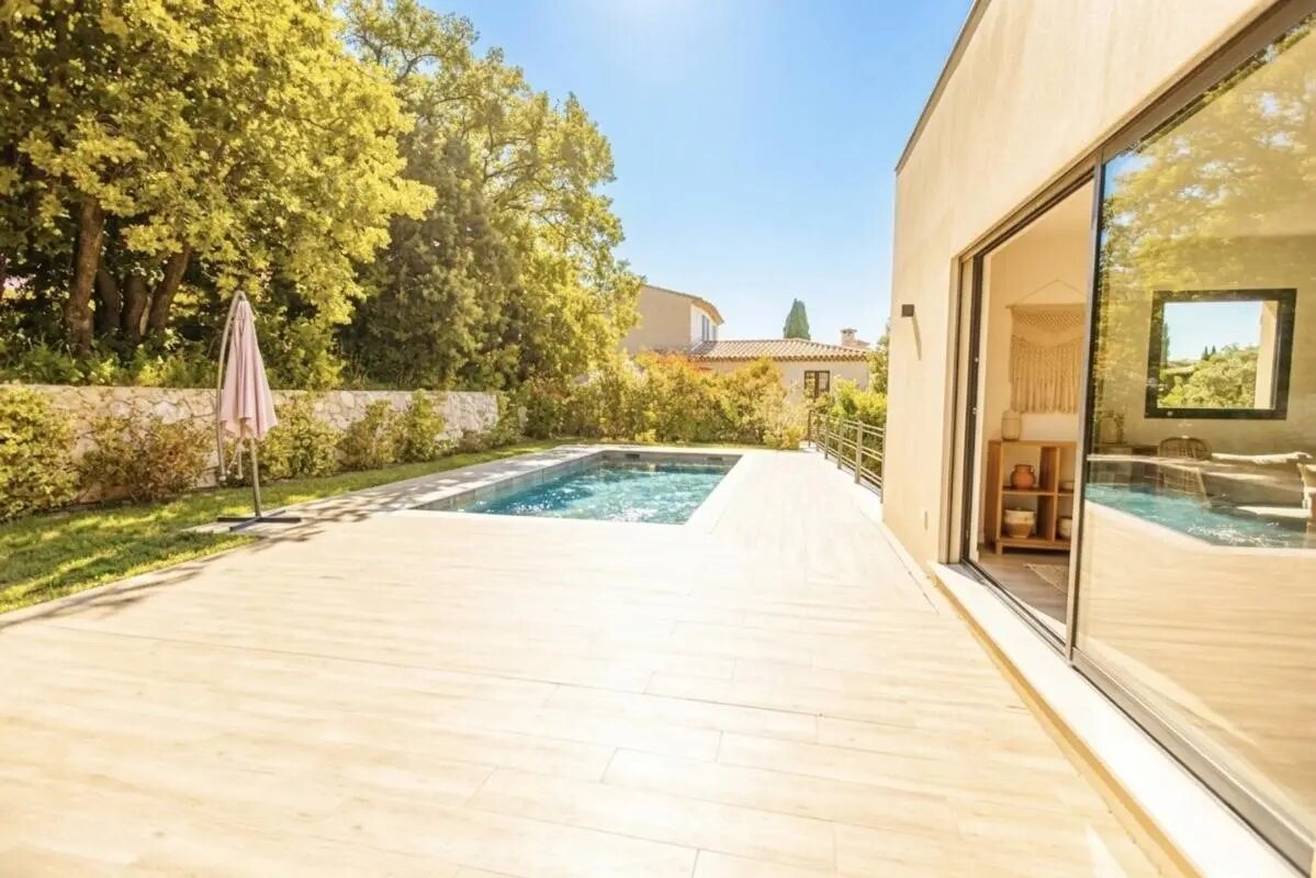 Maison à vendre, 229m², Saint-Cézaire-sur-Siagne