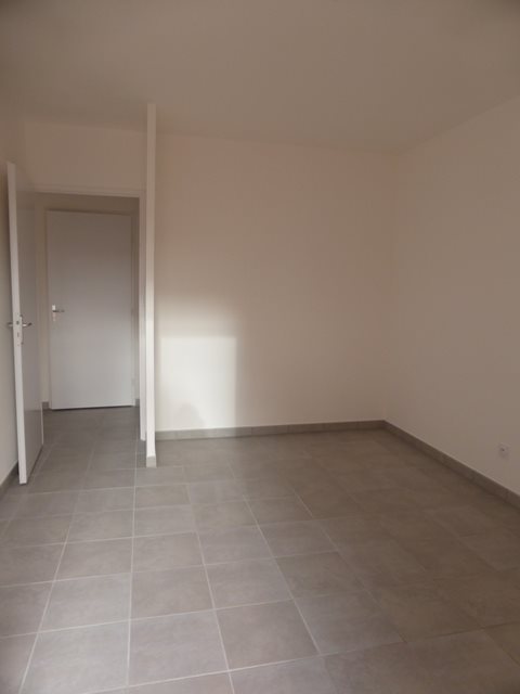 Appartement à louer, 60m², Canohès