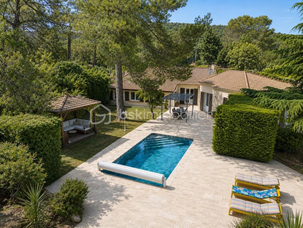 Maison à vendre, 195m², Garéoult