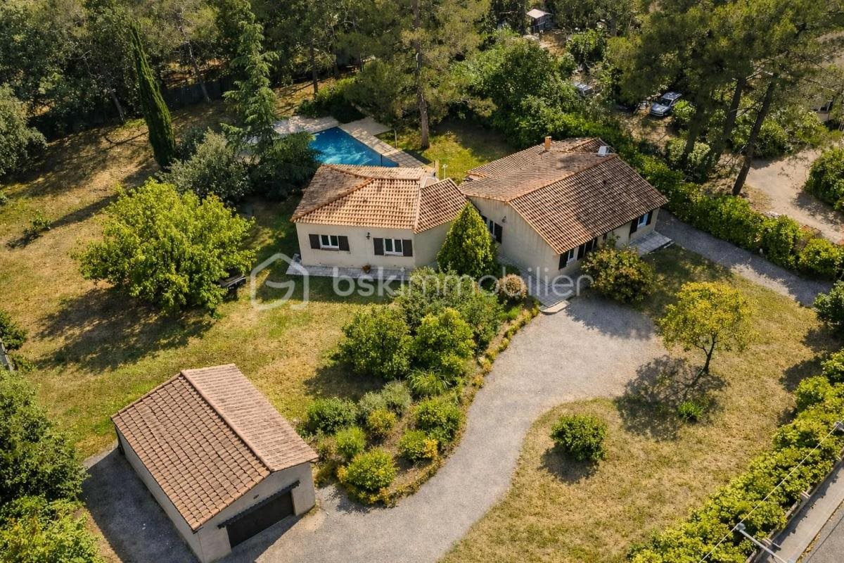 Maison à vendre, 195m², Garéoult