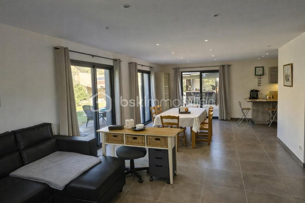 Maison à vendre, 160m², Rocbaron