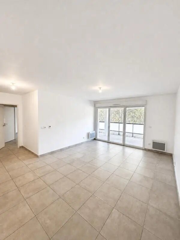 Appartement à vendre, 63m², La Destrousse